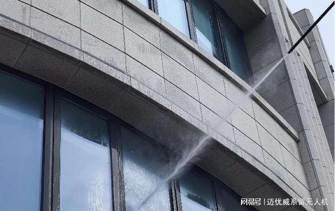 告别蜘蛛人：【迈优威双系留高空清洗无人机】带来安全清洁新时代(图5)
