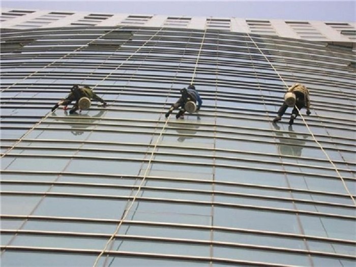 衡阳高空外墙清洗公司