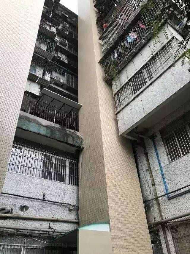 关于将污染天气预警级别提升至红色（Ⅰ级）应急响应的通知(图1)