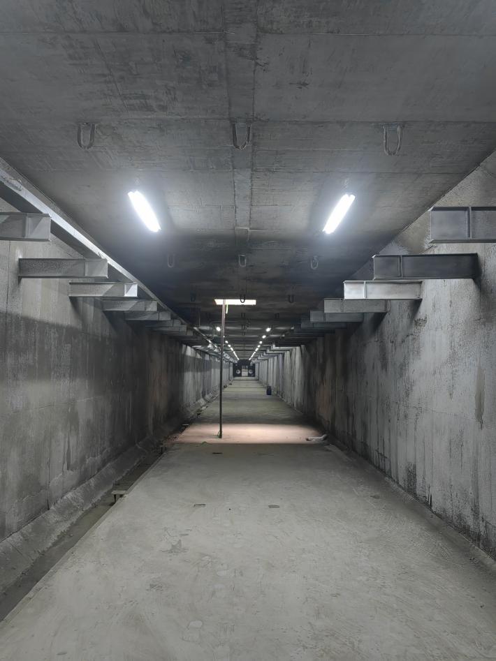 城市地下空间规划利用综合管廊与停车场建设加快。(图1)