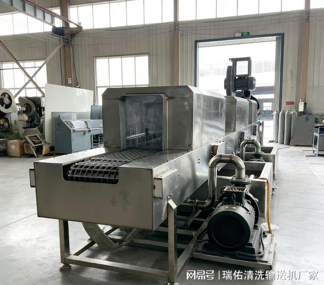 工业清洗升级：宁津瑞佑高压喷淋清洗机适配各大行业(图1)