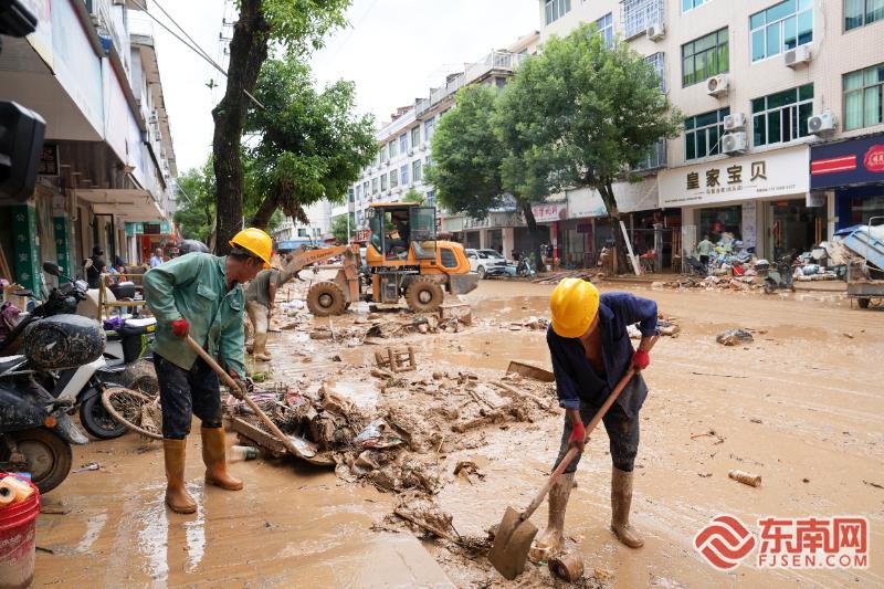 暴雨过后加速重启！福鼎点头镇全域推进灾后修复重建工作(图1)