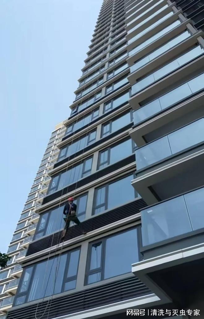 深圳专业外墙清洗(图2)
