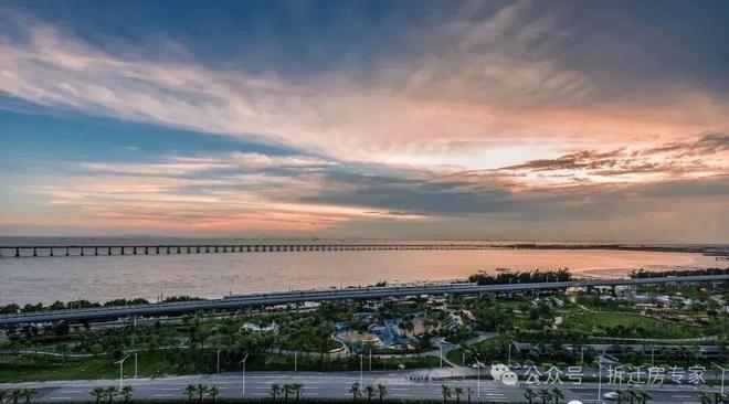 热搜好房！华丰前海湾官方售楼处发布：华丰前海湾营销中心！(图9)