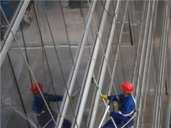 国网江苏电力：智能检修破难题精益管理保供电