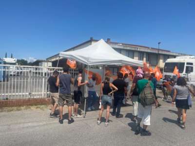 当华人移民成为“剥削者”(图8)