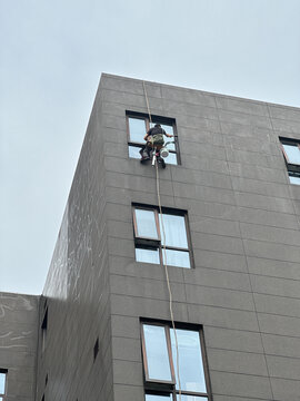 【会员】嘉源物业丨全委各项目开展全覆盖安全大检查筑牢园区“生命防线”