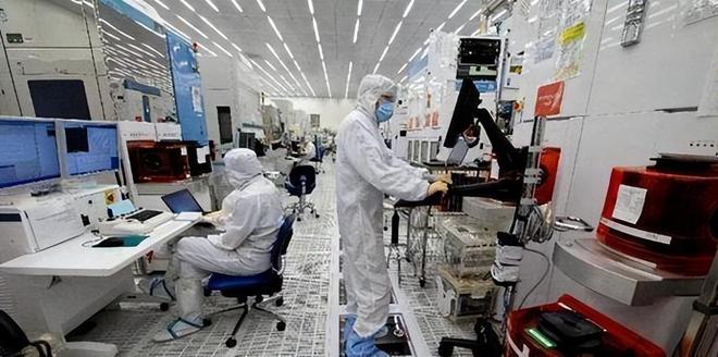 让光刻机变成“废铁”？中企正式官宣日、美企业最担心的事来了(图7)