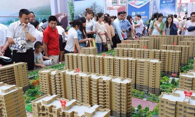 曹德旺预言成真了？我国二三十层的电梯房或将面临同一个结局？(图4)