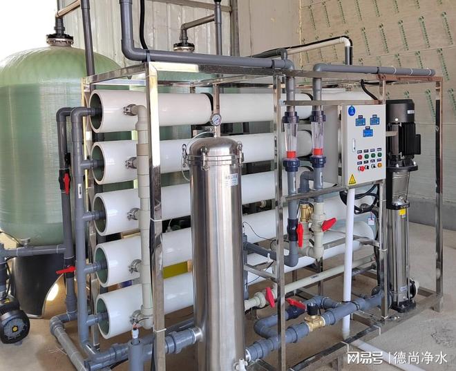 大型纯水设备在工业生产中的关键作用(图2)