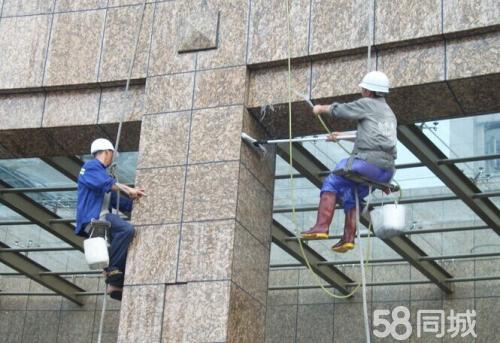 新疆重能石头梅2×100万千瓦煤电项目办公楼、宿舍楼、食堂楼外墙清洗服务公告