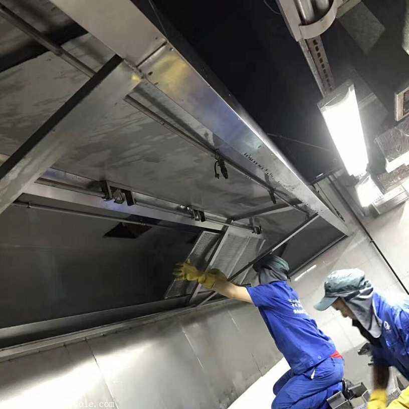 苏州芯钛半导体取得清洗翻转设备专利能够增大清洗面提高效率