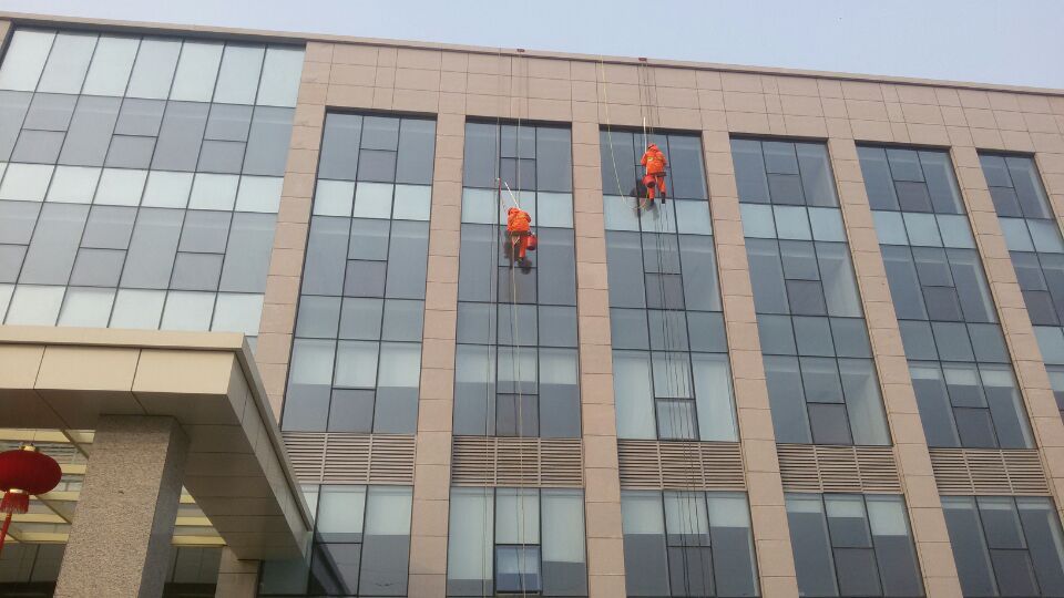 北京外墙清洗公司电话是多少？北京外墙清洗公司联系方式大全