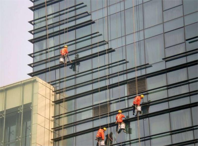 清洁服务公司密云区大楼外墙清洗施工(图2)