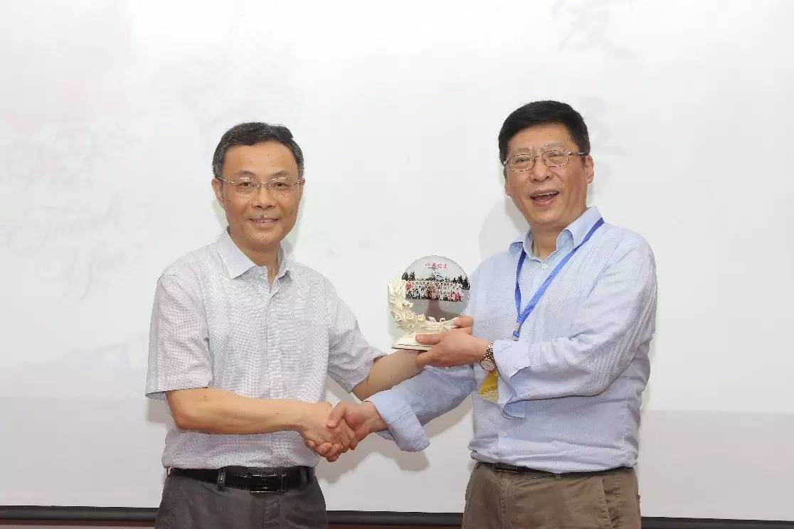 桃李情深同窗意浓——心理系师生共庆浙江大学120周年华(图2)